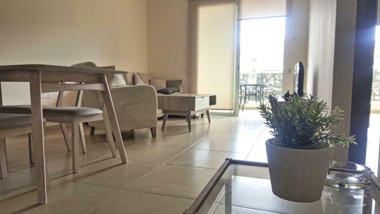 Mythical Sands Luxury Apartment พาราลิมนี ภายนอก รูปภาพ